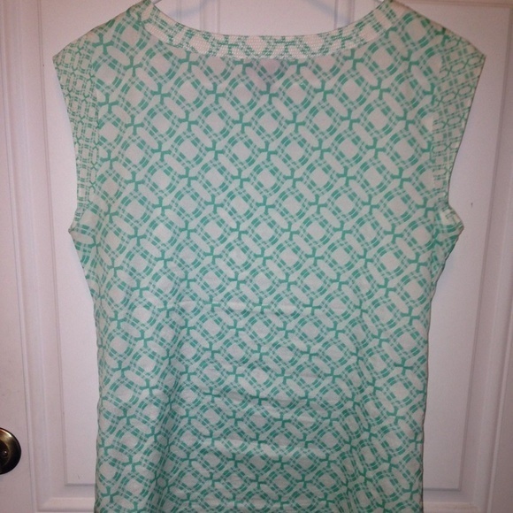 The Limited Women’s XS Green‎ White Printed Blouse - Picture 3 of 8